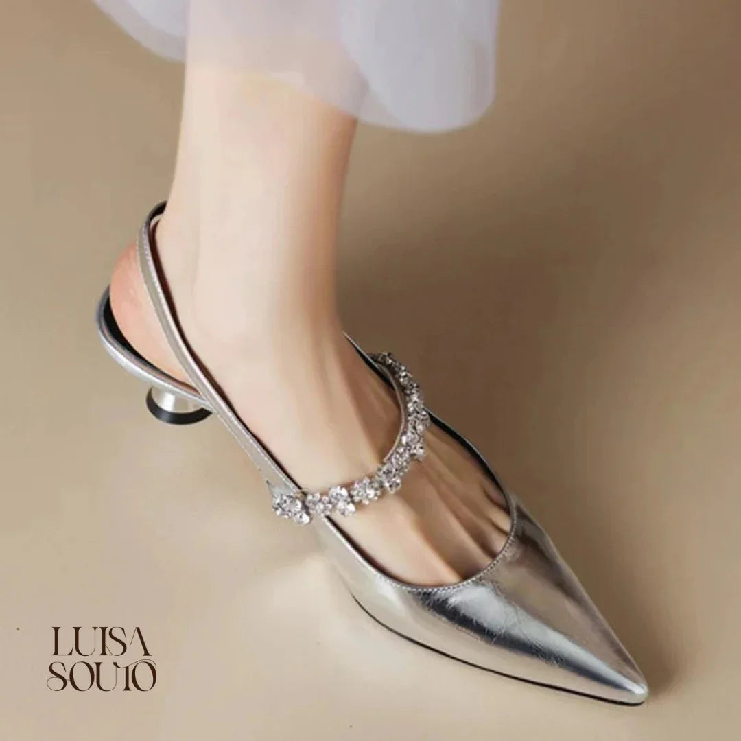 Scarpin de couro Louise OUTLET - tamanho 37.