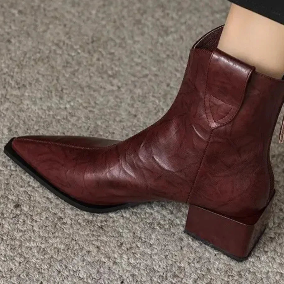 Bota Couro Lancaster – Cano Médio, Zíper Lateral e Estilo Urbano Sofisticado.