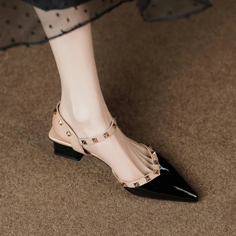 Sapato Verona. OUTLET - Tamanho 37.